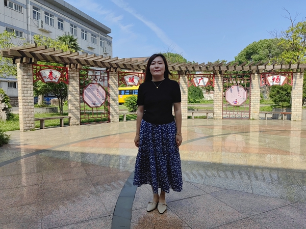 郑晓馨.jpg